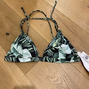 RIPCURL TOP